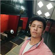 Estudiante de Ingeniería Catastral imparte clases de matemáticas básicas a niños y adolescentes